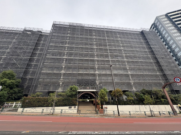 江東区南砂、マンションの外観画像です