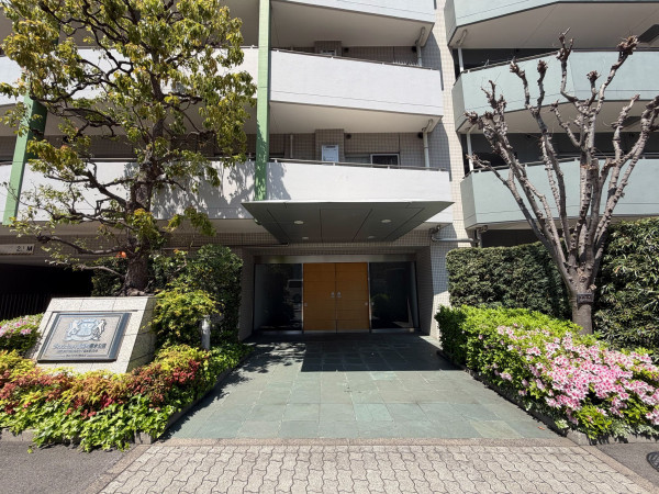 江東区東陽、マンションのエントランス画像です