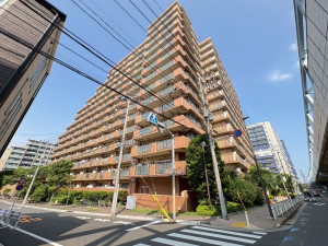 江東区東砂、マンションの外観画像です