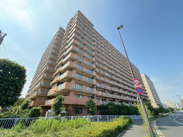 江東区東砂、マンションの外観画像です