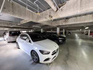 江東区猿江、マンションの駐車場画像です