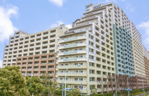 江東区新砂、マンションの外観画像です
