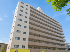 江東区大島、マンションの外観画像です