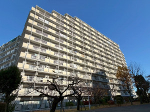 江東区南砂、マンションの外観画像です