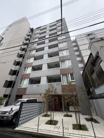 江東区亀戸、マンションの外観画像です