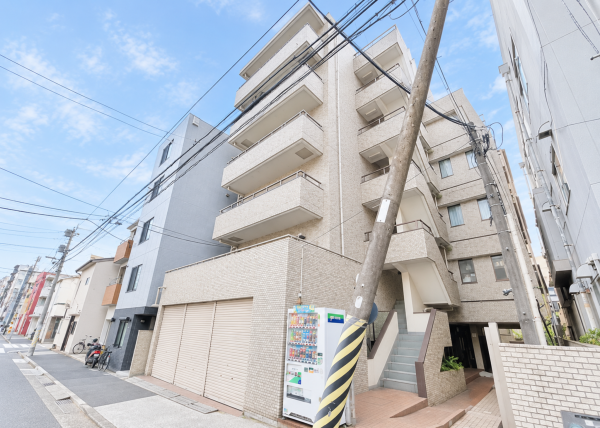 江東区東陽、マンションの外観画像です