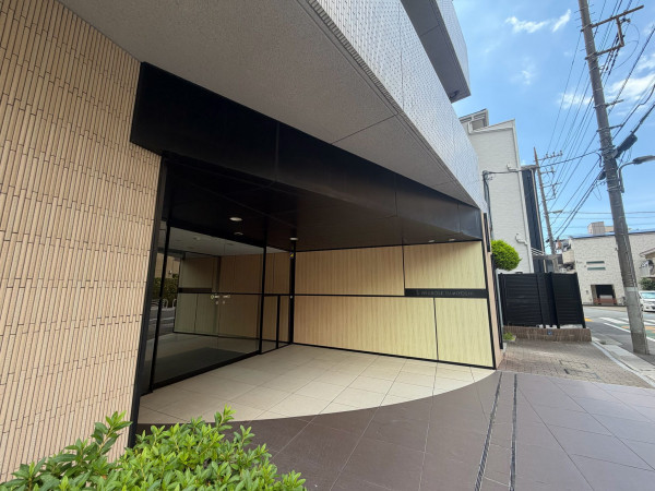 江東区北砂、マンションのエントランス画像です