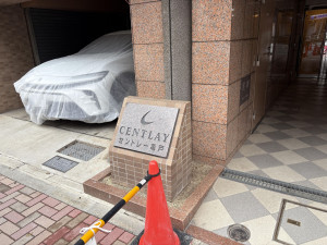 江東区亀戸、マンションのエントランス画像です
