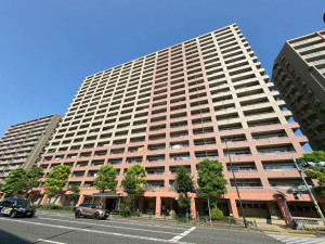 江東区大島、マンションの外観画像です