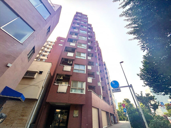 江東区永代、マンションの外観画像です