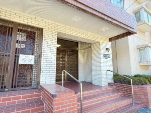 江東区東砂、マンションのエントランス画像です