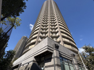 江東区大島、マンションの外観画像です