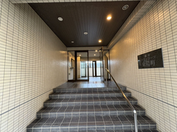 江東区千石、マンションのエントランス画像です