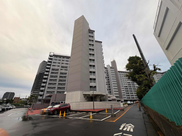 江東区南砂、マンションの外観画像です