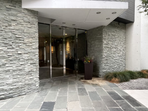 江東区東陽、マンションのエントランス画像です