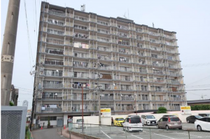 宇部市文京町、マンションの外観画像です