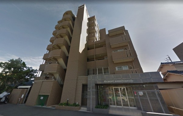 名古屋市緑区曽根、マンションの外観画像です