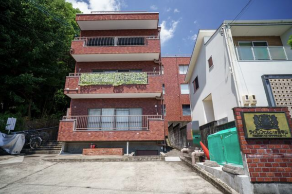 名古屋市天白区御幸山、マンションの外観画像です
