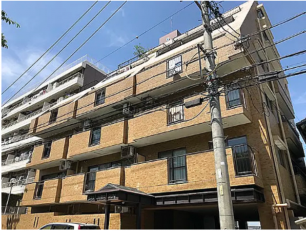 名古屋市名東区神丘町、マンションの外観画像です