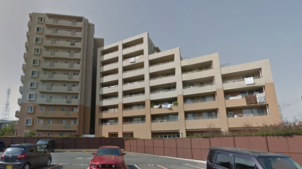 名古屋市緑区有松町桶狭間、マンションの外観画像です