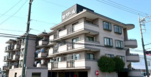 春日部市備後東、中古マンションの外観画像です