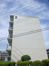 春日部市道口蛭田、中古マンションの外観画像です