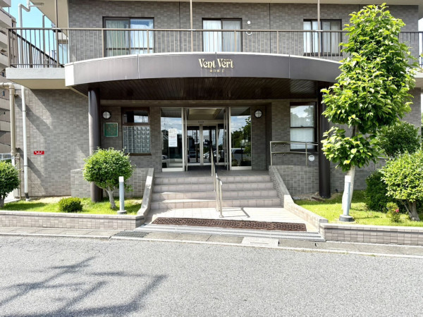 春日部市小渕、中古マンションの画像です