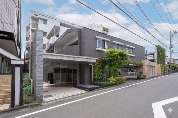 横浜市都筑区すみれが丘、中古マンションの外観画像です