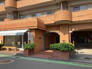 福岡市中央区薬院、中古マンションの外観画像です