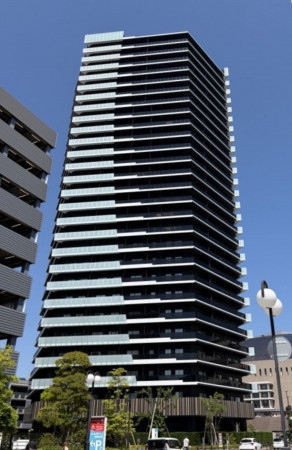 福岡市中央区地行浜、中古マンションの外観画像です