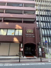 福岡市中央区天神、中古マンションの外観画像です