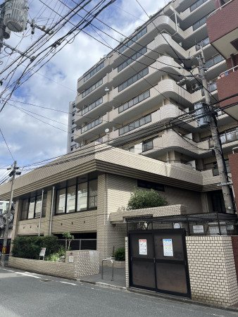福岡市中央区薬院、中古マンションの外観画像です