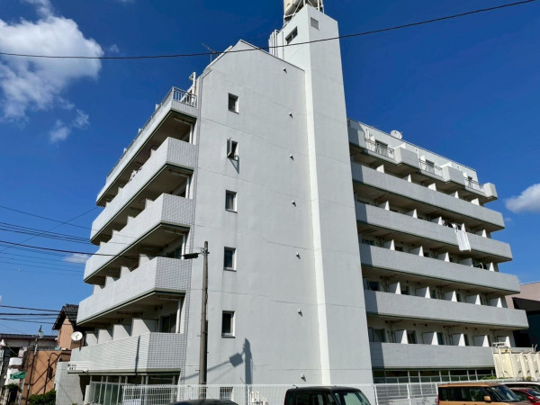 熊谷市本石、中古マンションの外観画像です