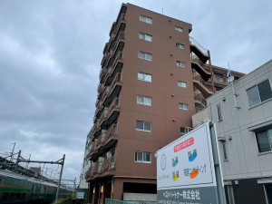 熊谷市弥生、中古マンションの外観画像です