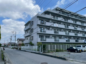 熊谷市久下、中古マンションの外観画像です