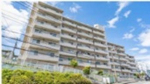 相模原市緑区下九沢、中古マンションの外観画像です