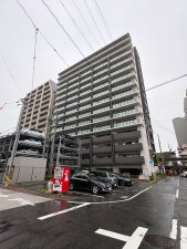 四日市市諏訪町、新築マンションの外観画像です