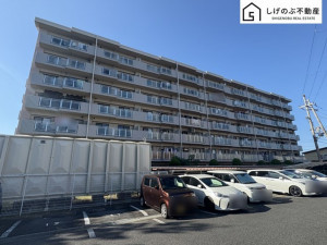 草津市追分、中古マンションの外観画像です