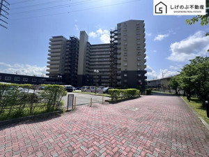 草津市笠山、中古マンションの画像です