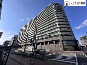 草津市野路、中古マンションの外観画像です