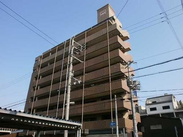 姫路市元塩町、マンションの外観画像です