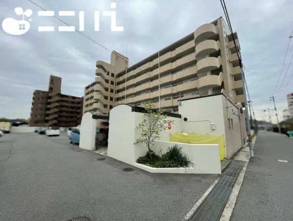 姫路市日出町、マンションの画像です