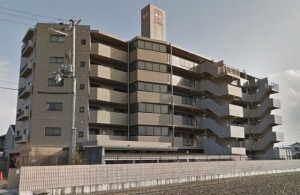 姫路市岡田、マンションの外観画像です