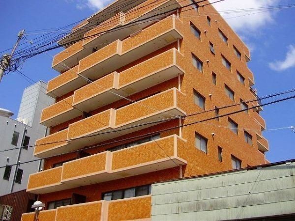 姫路市平野町、マンションの外観画像です