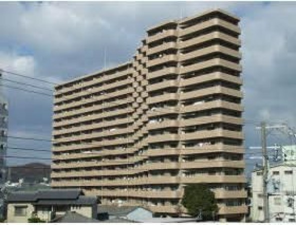 姫路市東今宿、マンションの外観画像です