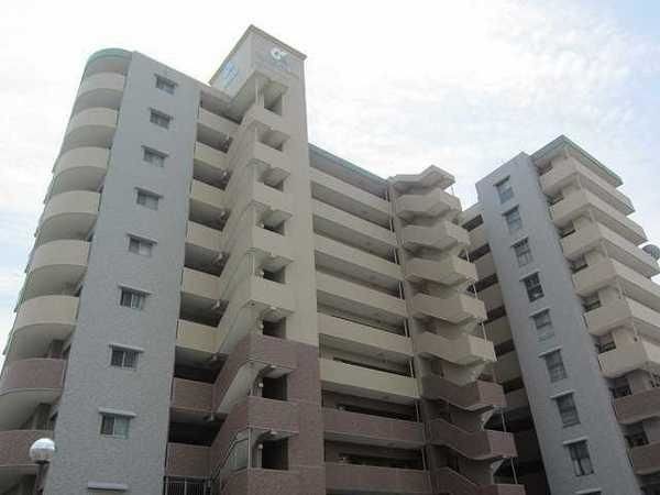 姫路市東今宿、マンションの外観画像です