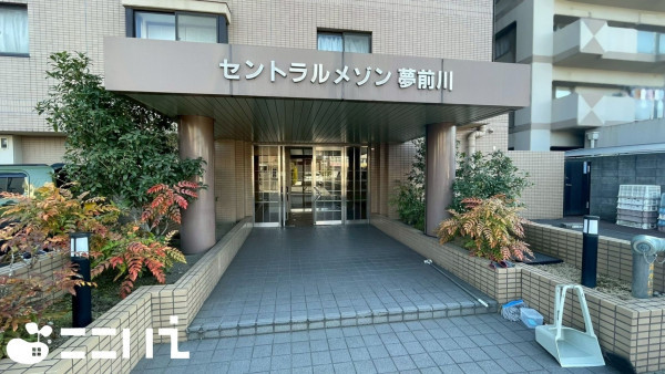 姫路市広畑区東新町、マンションの外観画像です