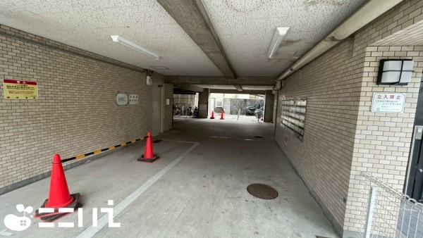 姫路市網干区新在家、収益/事業用物件/マンションの駐車場画像です