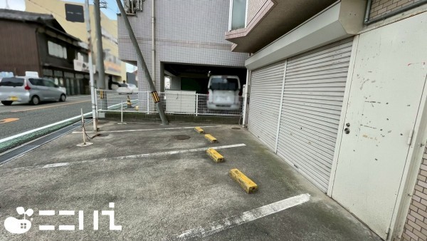 姫路市網干区新在家、収益/事業用物件/マンションの駐車場画像です