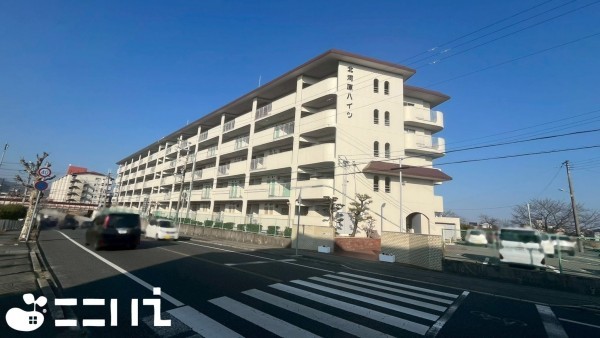 姫路市広畑区北河原町、マンションの外観画像です